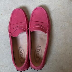 Tod's Women's Pink Suede Loafers